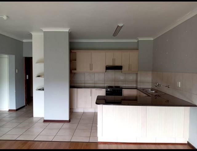 1 BEDROOM APARTMENT FOR SALE IN FREELAND PARK